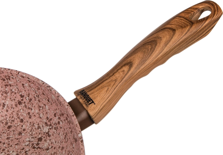 Mâner confortabil soft touch în decor de lemn