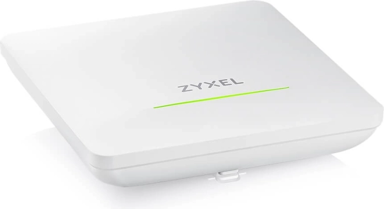 Nebula cloud și Smart Mesh cu MLO