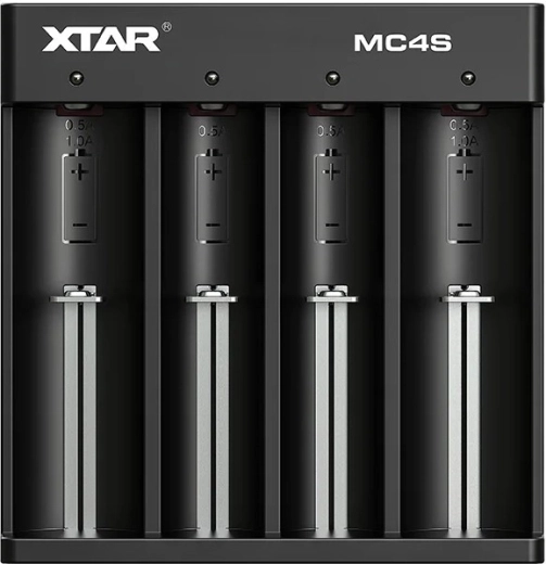 Încărcător pentru acumulatori Li-ion și Ni-MH XTAR MC4S - 1 bucată