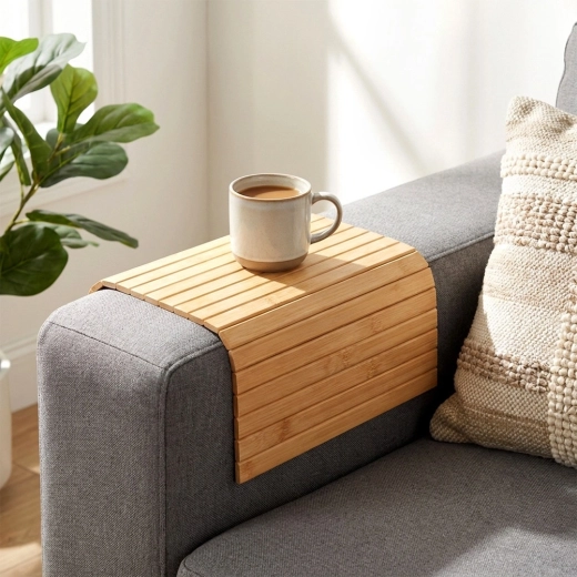 Suprafață stabilă pentru brațul canapelei