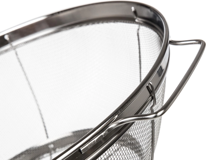 Oțel inoxidabil 18/8 durabil și mânere solide