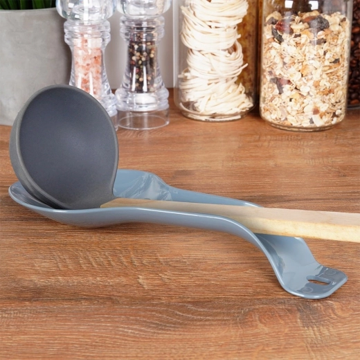 Suport universal pentru diverse ustensile