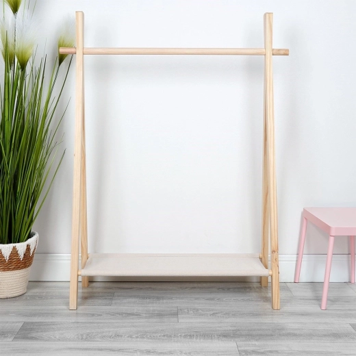 Cadru tip A stabil din lemn natural