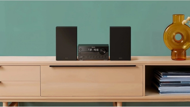 Redare versatilă: CD, DAB+/FM, USB și AUX