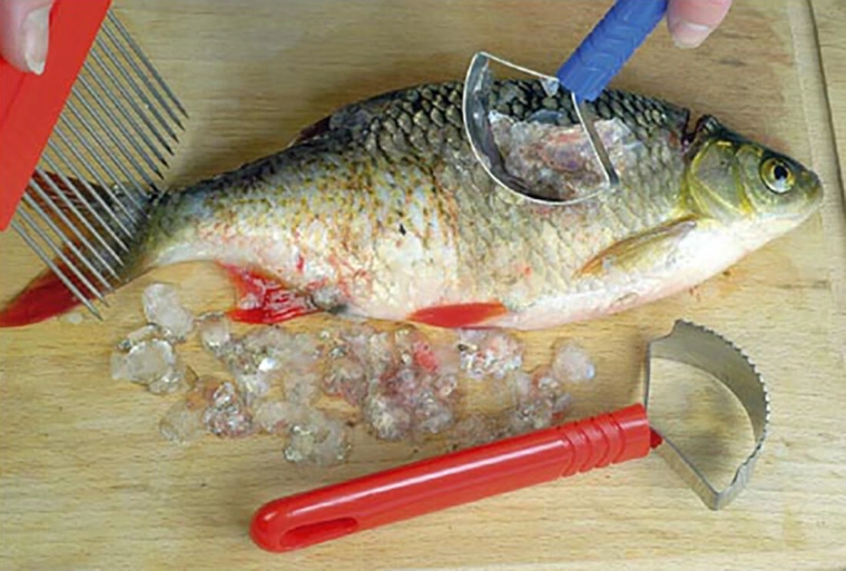 Accesoriu practic pentru bucătărie și pescari