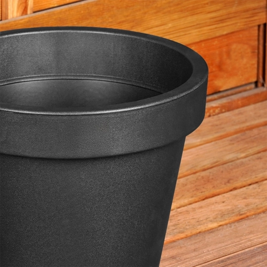 Rezistent și ușor pentru utilizare pe tot parcursul anului