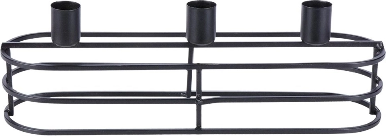 Pentru trei lumânări lungi