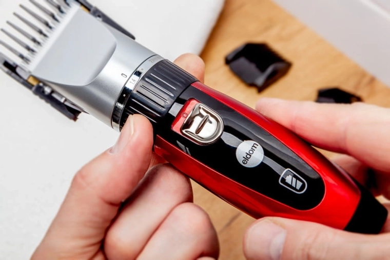 Lungime de tăiere ajustabilă și autonomie mare