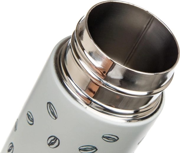 Izolație cu perete dublu pentru menținerea mai îndelungată a temperaturii