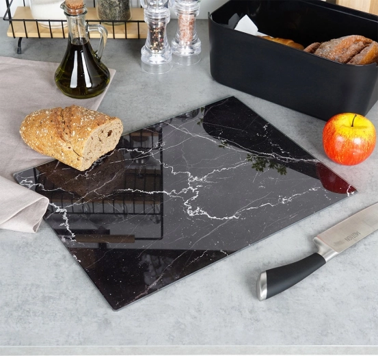 Tăiere sigură datorită picioarelor antiderapante