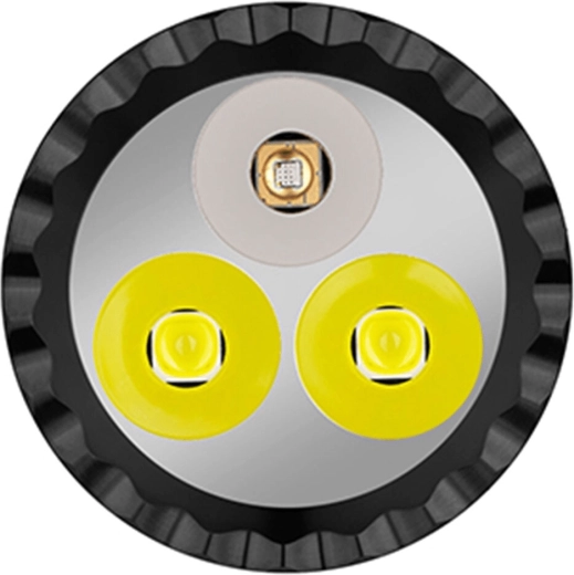 Două lumini într-una: albă + UV 365 nm
