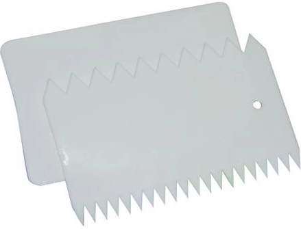 Set spatulă și pieptene de decor din plastic 10,7 × 7 cm, alb, 2 buc