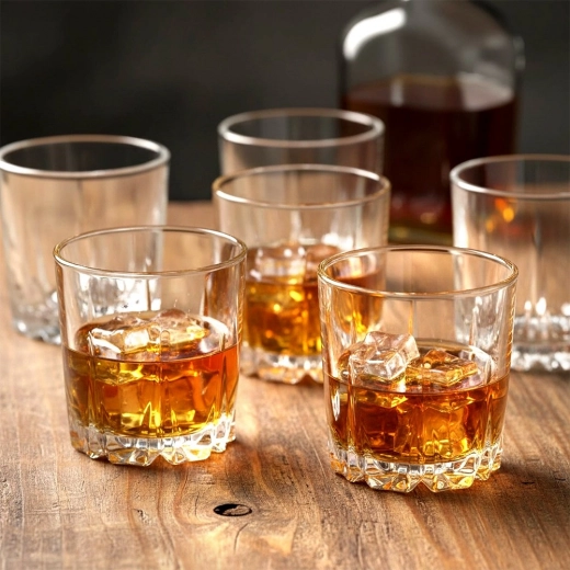 Utilizare universală pentru whisky și cocktailuri