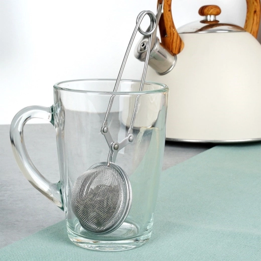 Universală pentru căni și ceainice