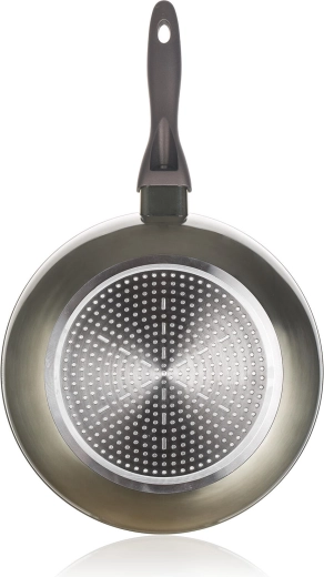 Fund complet compatibil cu inducția și distribuție uniformă a căldurii