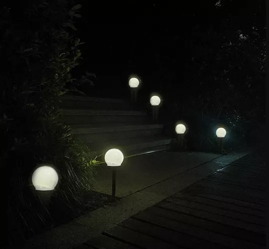 LED cu senzor crepuscular