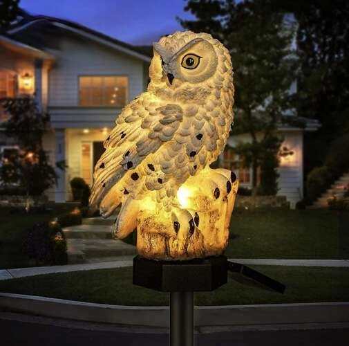 Iluminare automată datorită senzorului crepuscular