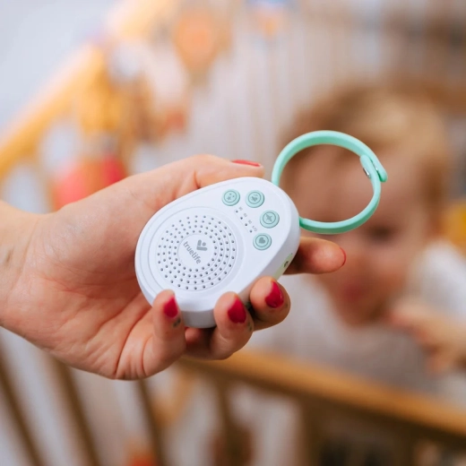 Până la 100 de ore autonomie și încărcare USB‑C