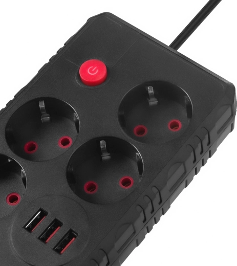 3× USB integrate pentru încărcare rapidă