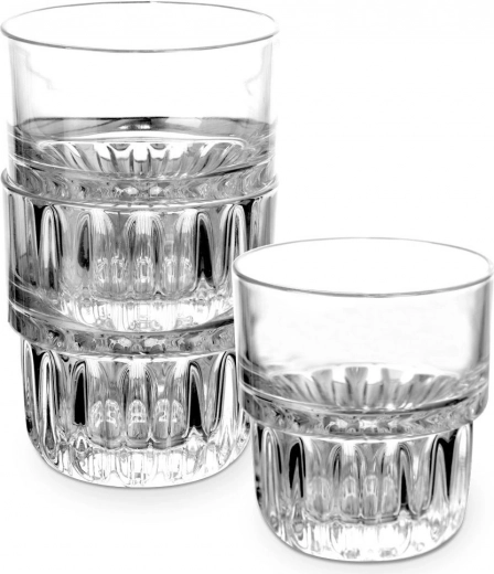 Formă stivuibilă care economisește spațiu