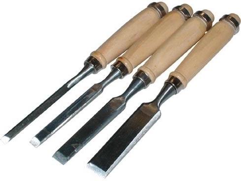 Set de dălți 4 bucăți cu mâner din lemn