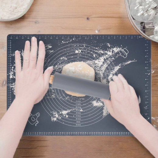 Suprafață de lucru antiaderentă și antiderapantă