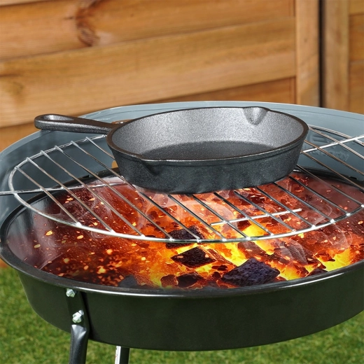 Utilizare versatilă pe aragaz, la cuptor și pe grătar