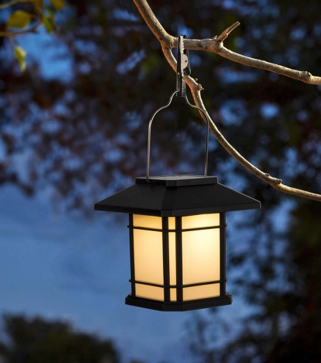 3 moduri de amplasare: înfinge, așază, agață