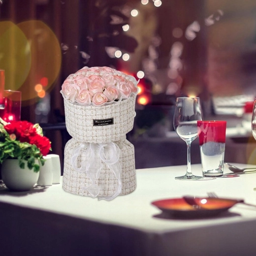 Iluminare LED romantică