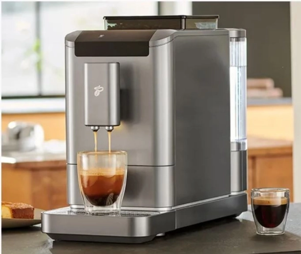 Cafea proaspăt măcinată cu intensitate reglabilă