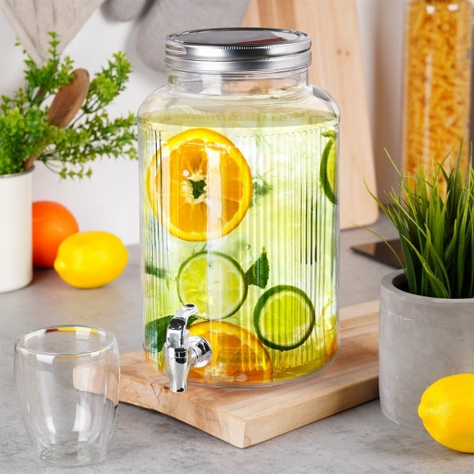 Capacitate mare și servire ușoară