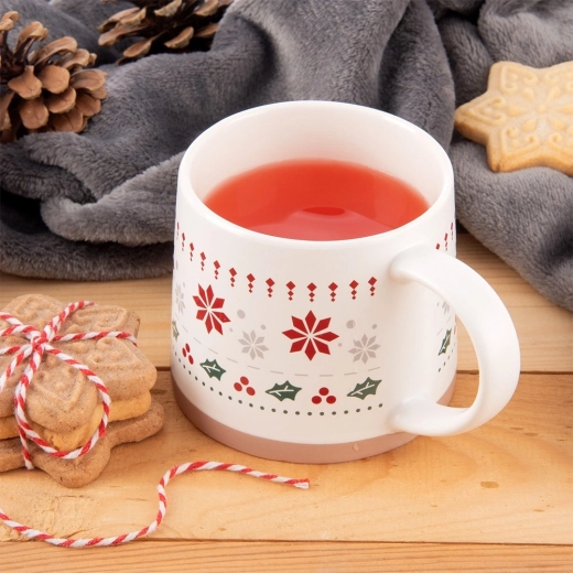 Motiv festiv care luminează zilele de iarnă