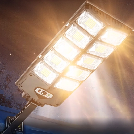 Detectare inteligentă a mișcării și a amurgului