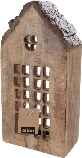 Realizare din lemn cu caracter rustic