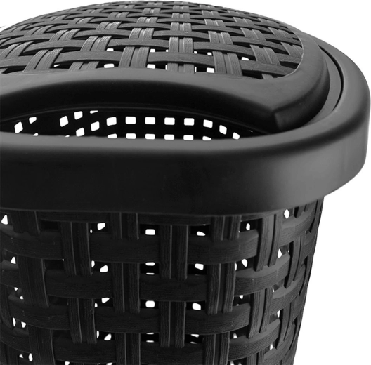 Aspect tip ratan ventilat împotriva mirosurilor