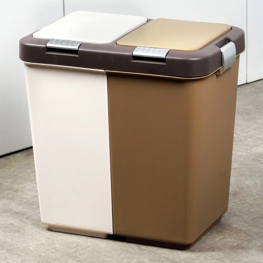 Două compartimente separate pentru sortare facilă