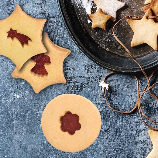 Creați biscuiți atrăgători cu ferestruică