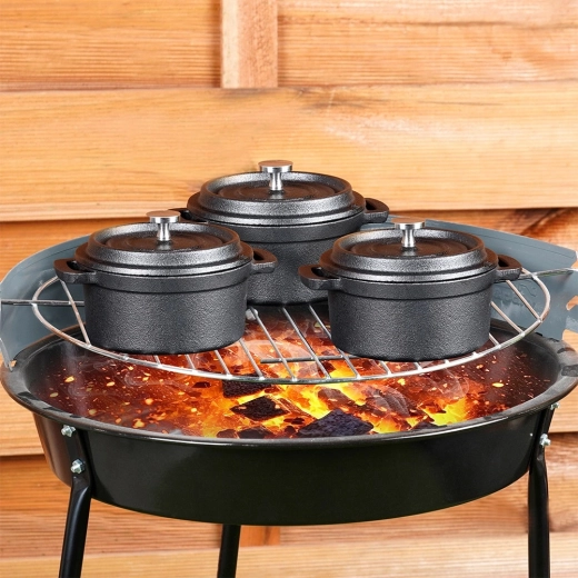 Utilizare versatilă pe plită și la cuptor