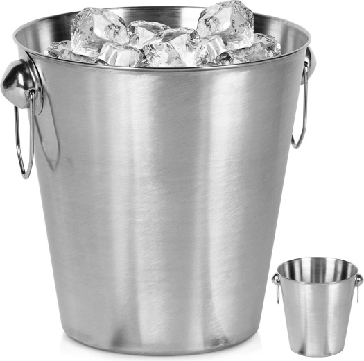Capacitate mare de 4,6 l pentru băuturi perfect răcite