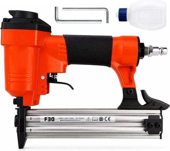 Mașină pneumatică de bătut cuie Renew Force F30 pentru cuie 10–30 mm