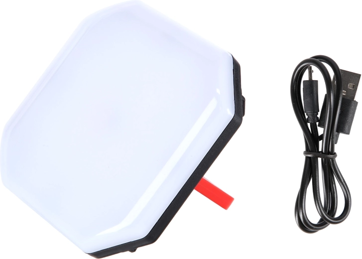 Lampă LED de camping NILS Camp 220 lm, încărcare USB, IPX5