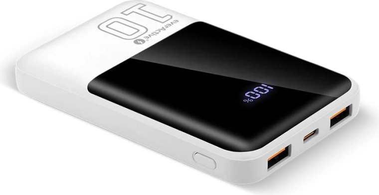 Trei porturi: USB‑C + 2× USB‑A