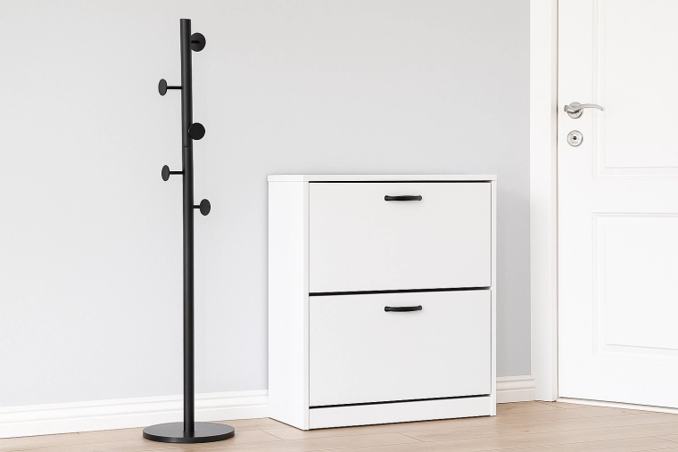 Mai multe cârlige pentru organizare clară