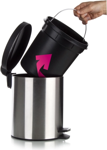 Inserție interioară detașabilă pentru golire ușoară