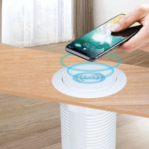Încărcare wireless Qi 15 W în capacul superior