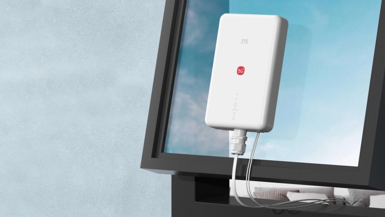 Instalare simplă cu SIM și LED-uri clare