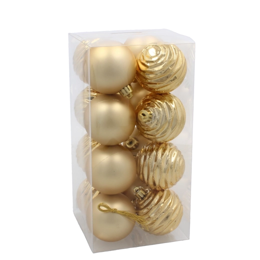 Trei culori clasice pentru un brad perfect asortat