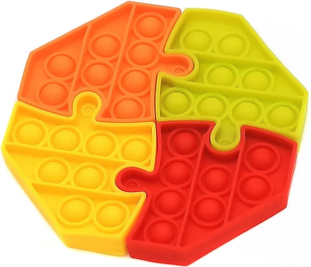 Asamblare puzzle din 4 piese