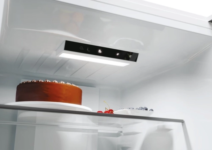 Iluminare LED clară și economică