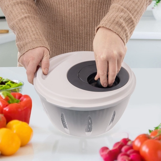 Uscare rapidă și eficientă a salatei